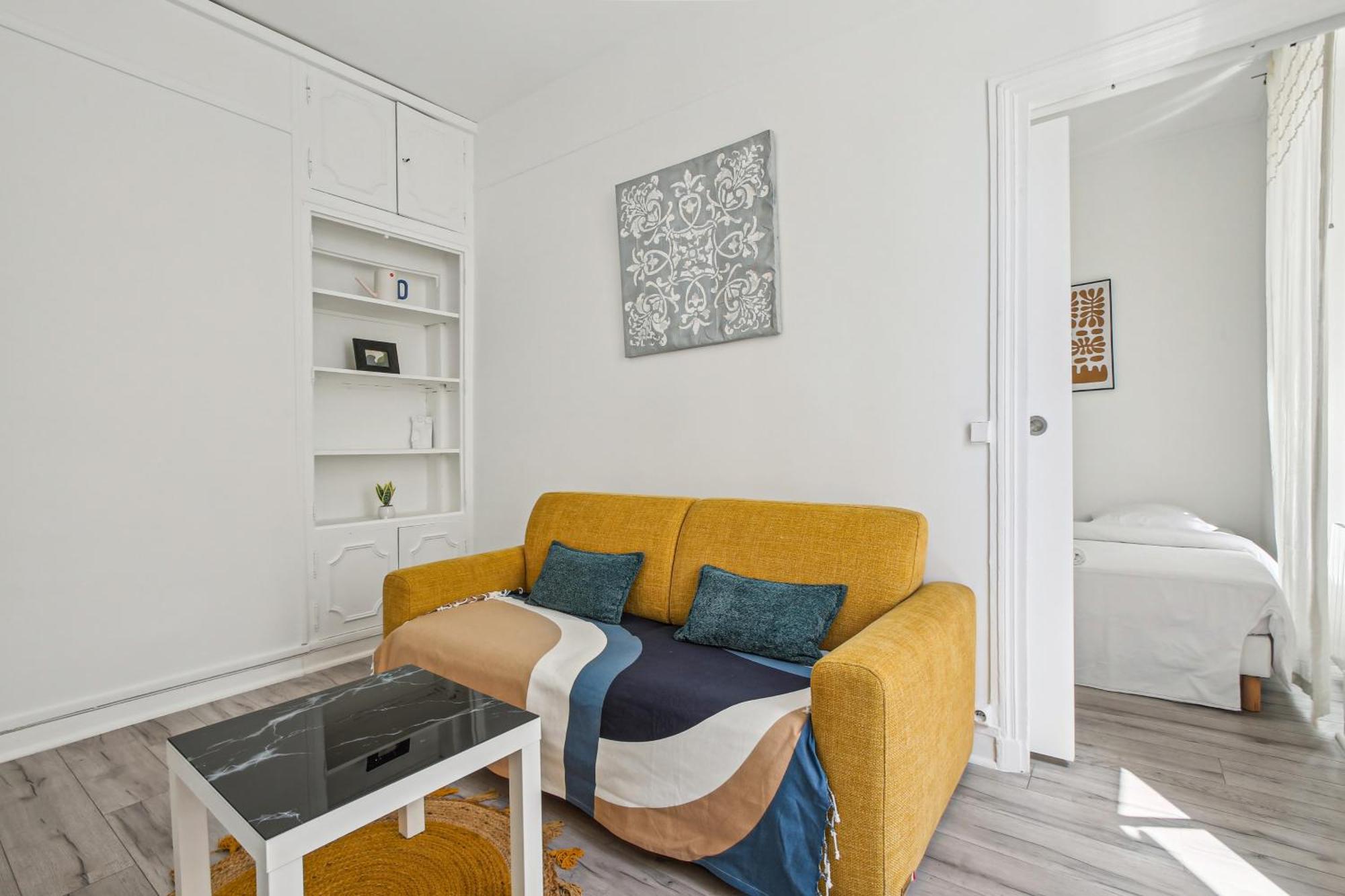 Chic And Comfortable Apart Париж Екстериор снимка